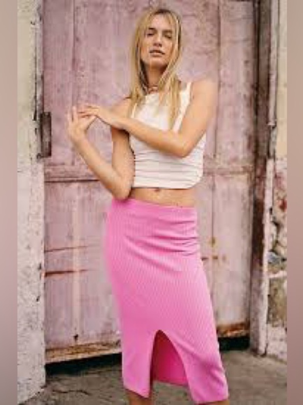 FREE PEOPLE, the skyline midi skirt !
